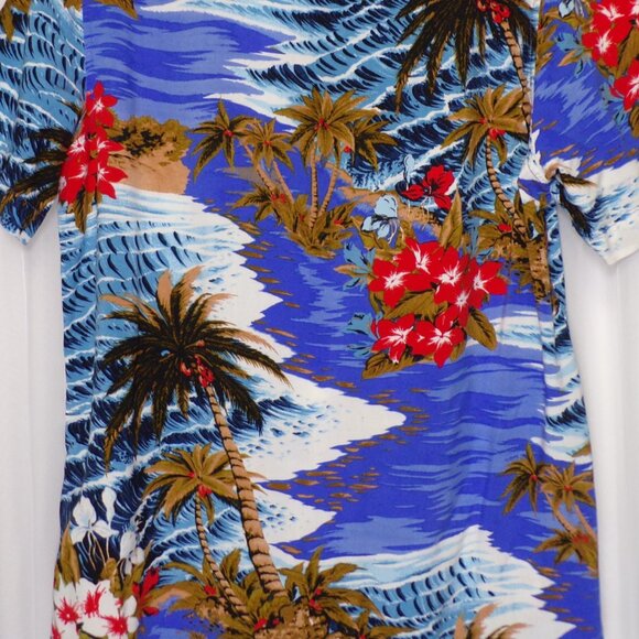 H&M Hawaiian Button Down Shirt Mens Medium Tropical Vacation Waves Cruise Resort - Picture 7 of 8